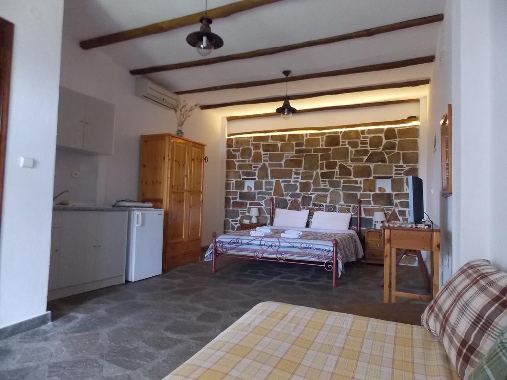 Ferienwohnung Helios Land Néos Marmarás Exterior foto