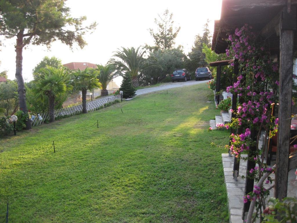 Ferienwohnung Helios Land Néos Marmarás Exterior foto