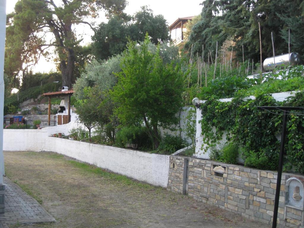 Ferienwohnung Helios Land Néos Marmarás Exterior foto