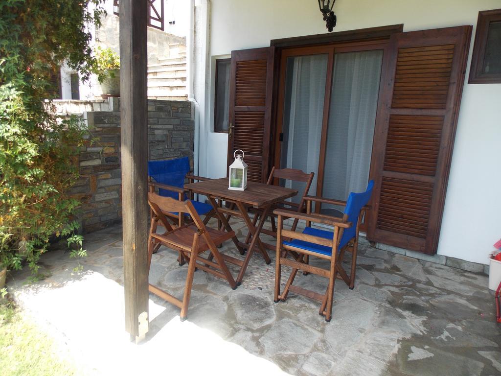 Ferienwohnung Helios Land Néos Marmarás Exterior foto